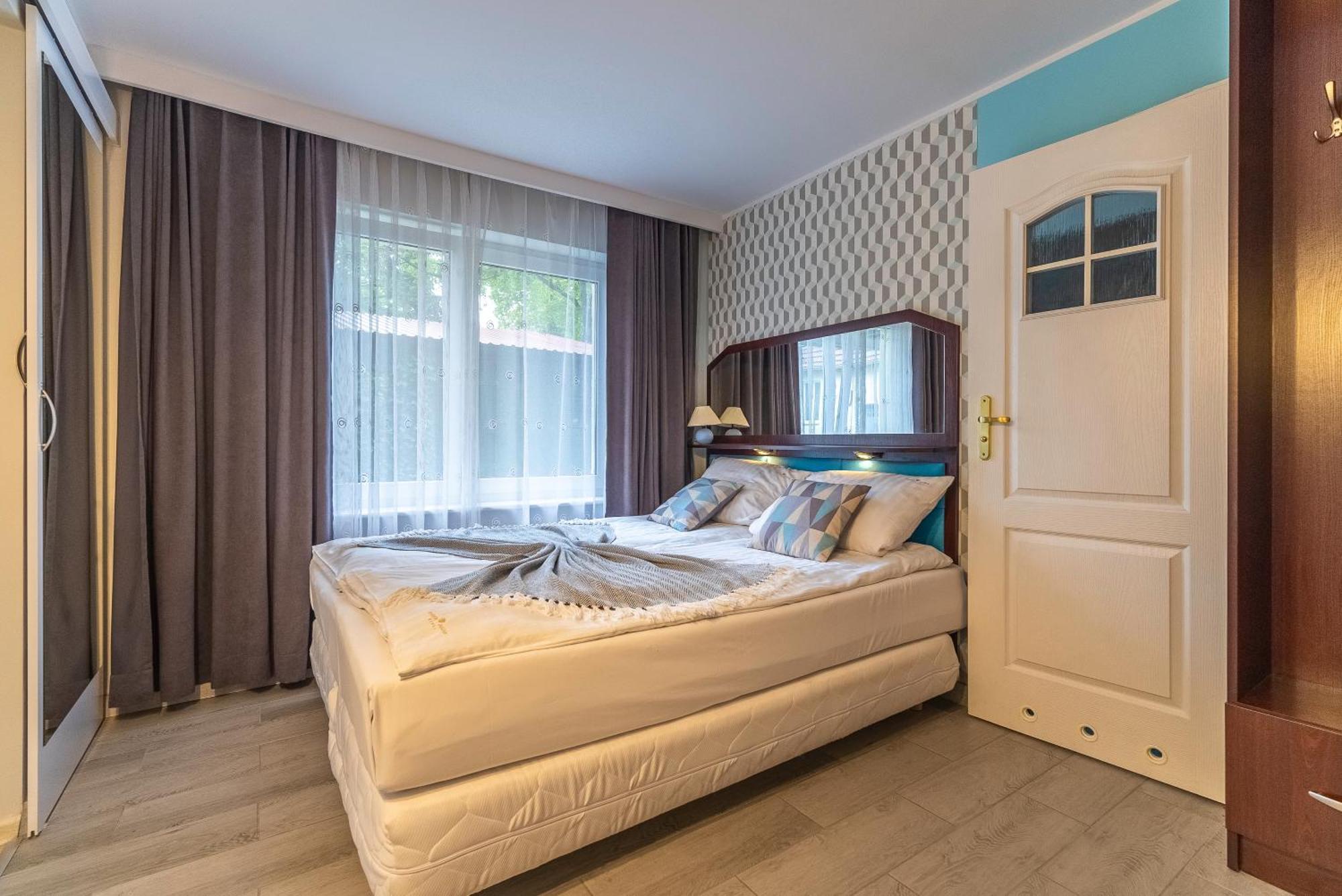 Apartamenty Amber Rewal Eksteriør billede